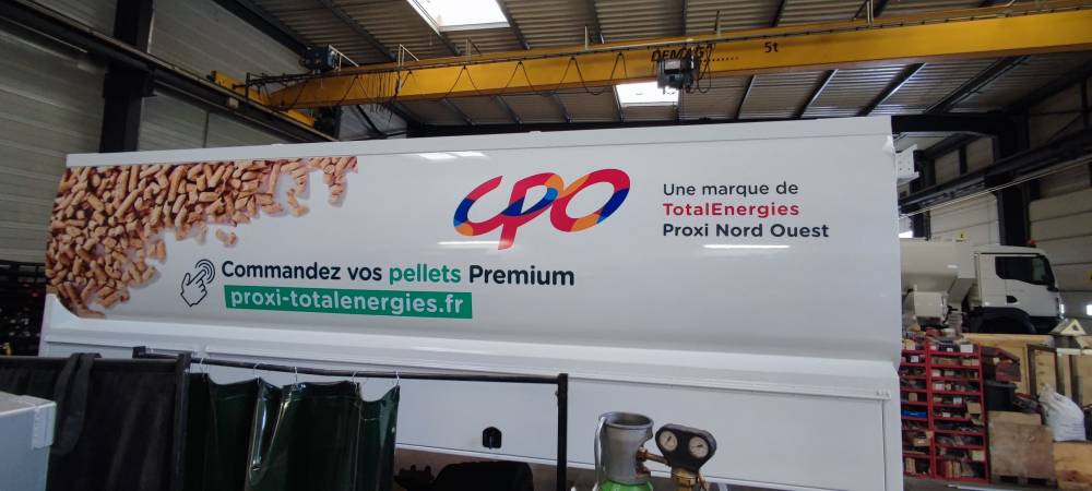 Citernes et semi remorques (25)